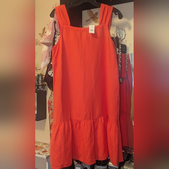 NWT  Loft women's med. drop waste linen dress - Picture 2 of 4